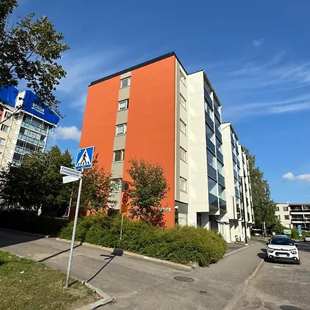 Viihtyisae Yksioe Myyrmaeessae